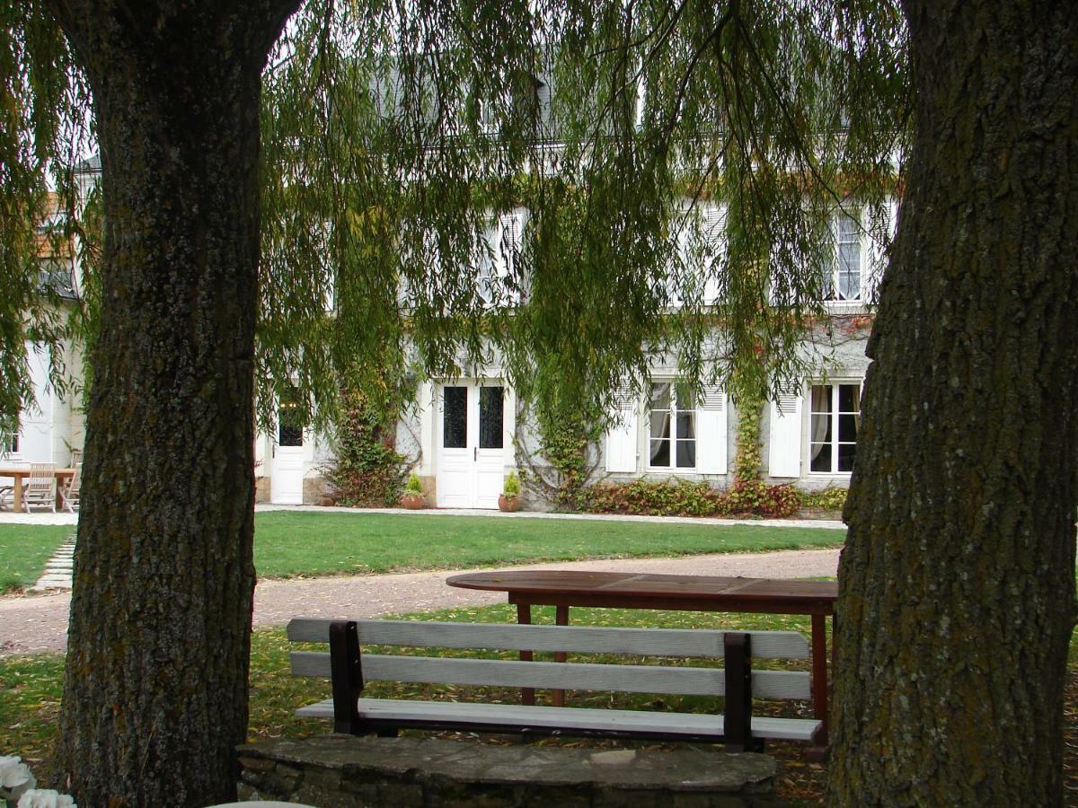 مبيت وإفطار Mauzé-Thouarsais Le Domaine Des Bois المظهر الخارجي الصورة